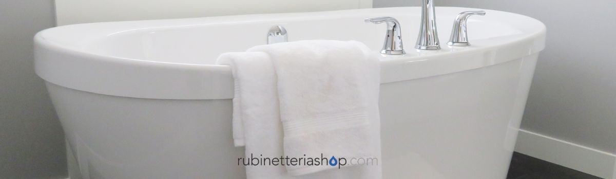 Come pulire il bagno: i consigli per farlo in modo ecologico - Rubinetteria  Shop